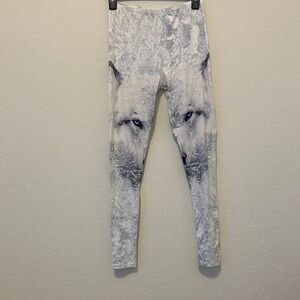 Women’s  Gray Wolf Print Leggings